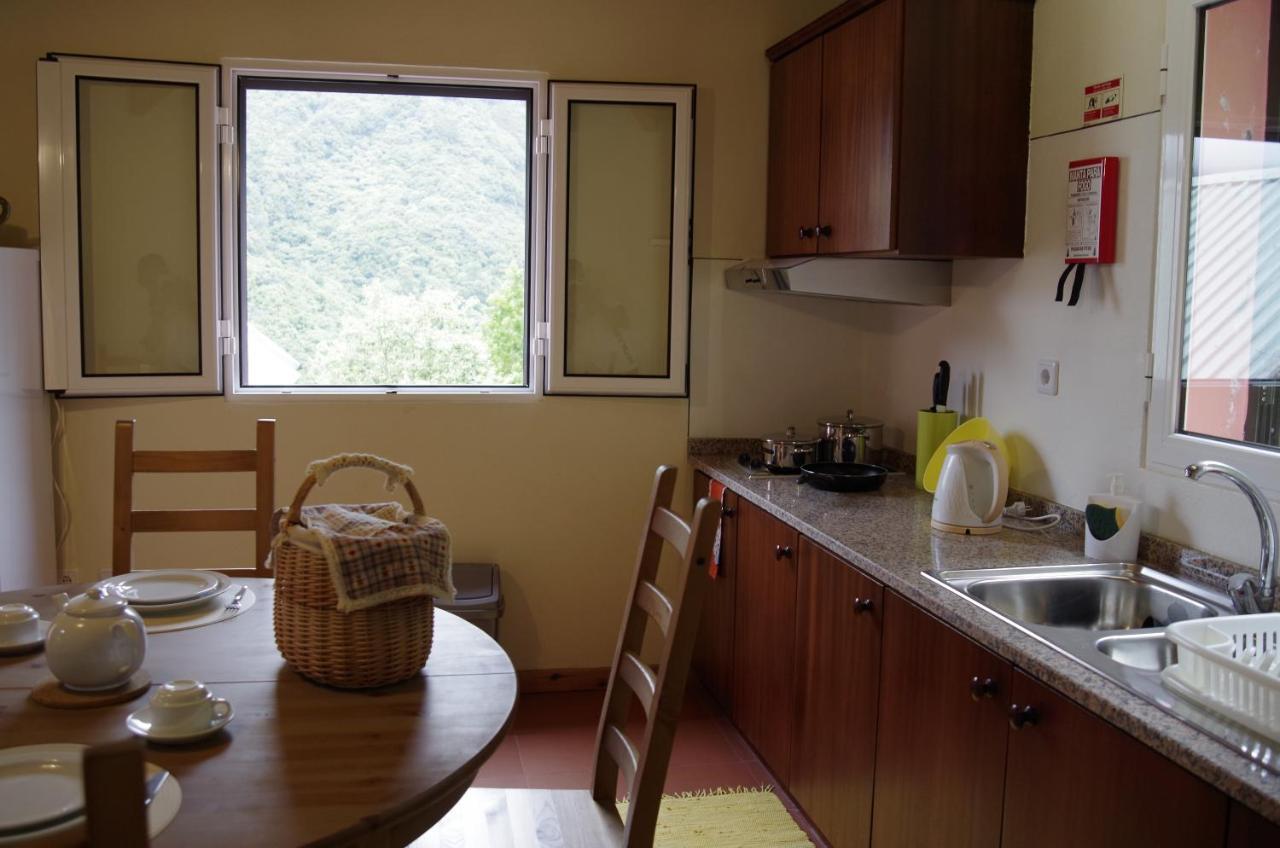 Casinhas Da Laurissilva Villa São Vicente Exteriör bild