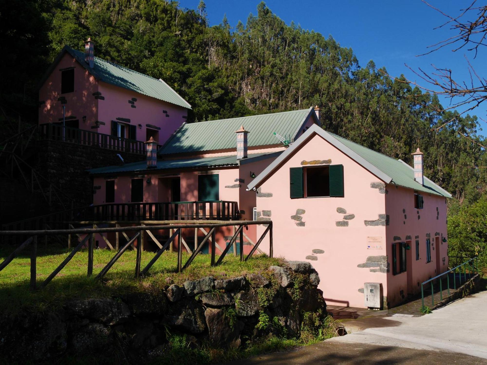 Casinhas Da Laurissilva Villa São Vicente Exteriör bild